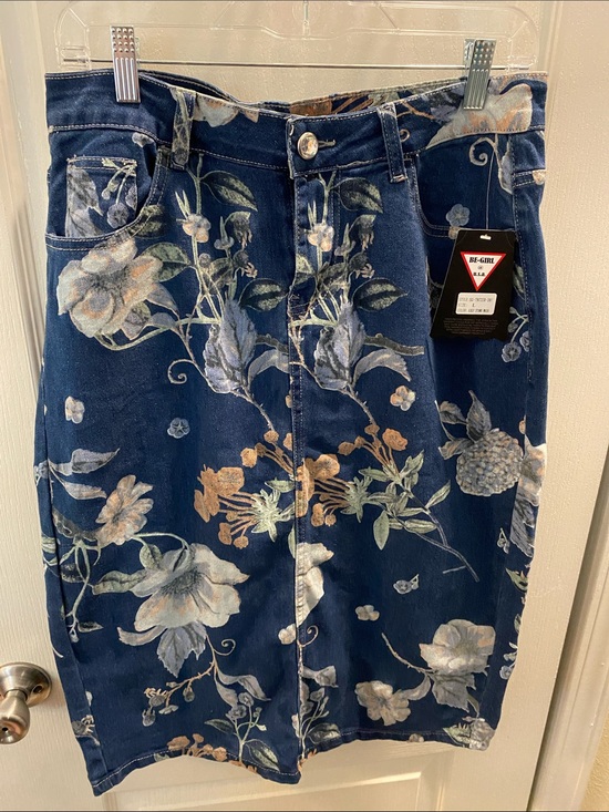 Be Girl Dresses & Skirts - Floral Midi Skirt in Navy Blue